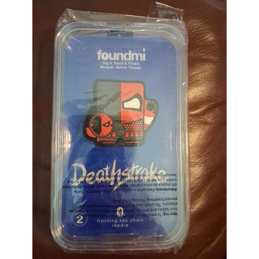 DC Comics foundmi 2.0 Personal Bluetooth Tracker, Deathstroke
